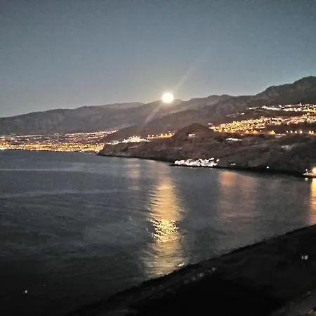 Homestay With Private Bathroom And Sea View, 50 M Del Mar